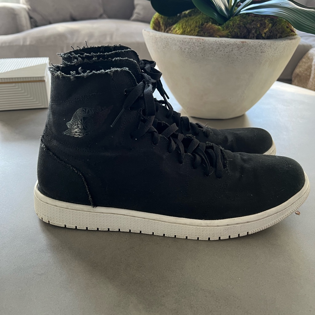 Nike Air Jordan 1 Retro Deconstructed Black Men Size 14